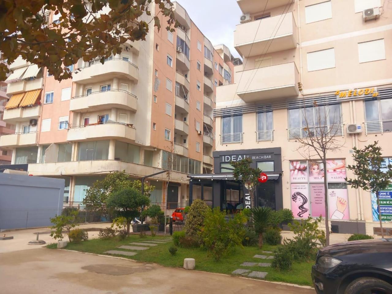 Amaris Apartment Дуррес Экстерьер фото